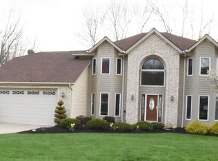 4960 Corkwood Dr, North Royalton, OH 44133