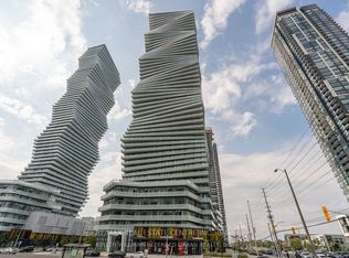 3900 Confederation Pkwy #5701, Mississauga, ON L5B 0M3