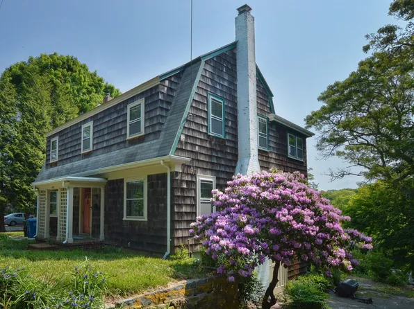 474 Woods Hole Road, Woods Hole, MA 02543
