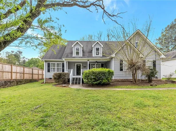 4669 Emerald Willow Dr, Acworth, GA 30101