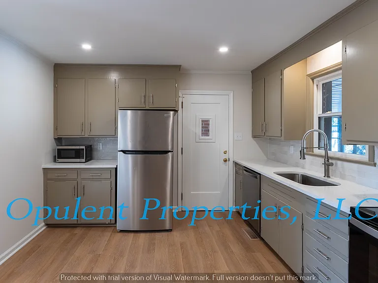 834 Savage Rd — Photo 5