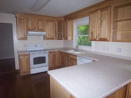 5th image of 5422 Hillside Ln