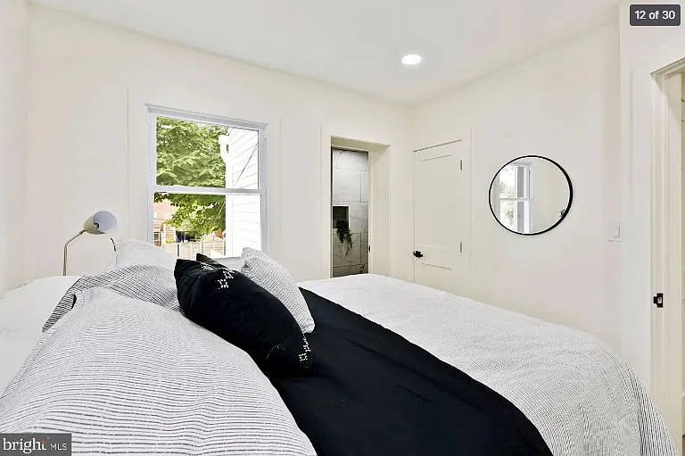 420 20th St NE — Photo 11