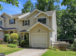 52 Pinckney Dr, Coatesville, PA 19320