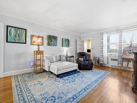 2nd image of 1505 Meads Rd #A-2