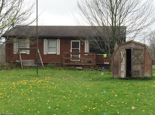 16812 Pioneer Rd, Middlefield, OH 44062