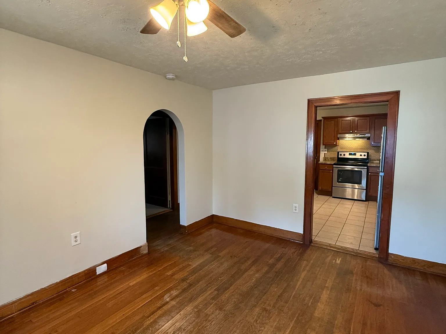 2 bed, 750 sqft, $1,000 — Photo 4