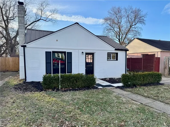 204 E Bowne Boulevard, Clarksville, IN 47129