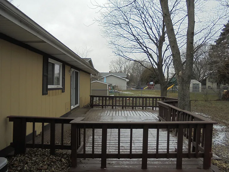 66 Barrow Dr — Photo 3