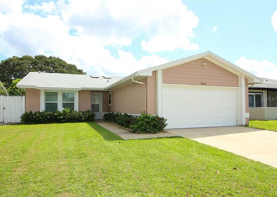 1st image of 3204 Curry Woods Cir