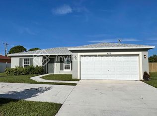 426 NW Airoso Blvd, Port Saint Lucie, FL 34983