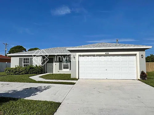 426 NW Airoso Blvd Photo 1 426 NW Airoso Blvd Photo 1