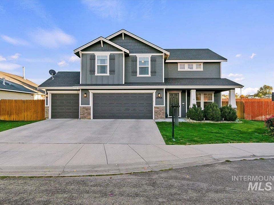 1st image of 9745 W Tanglewood Dr