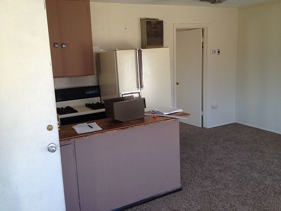 2nd image of 2135 N 26th St