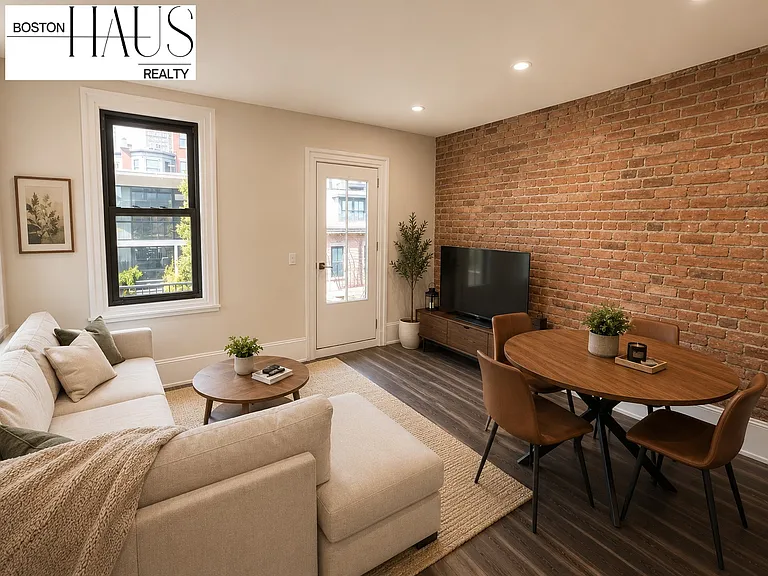 67 Appleton St #2 — Photo 10