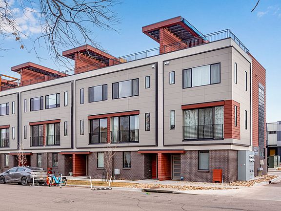 3rd image of 2350 Tremont Pl Unit 2