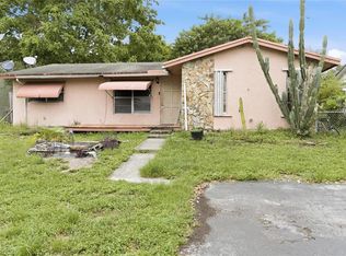 3121 N 72nd Way, Hollywood, FL 33024