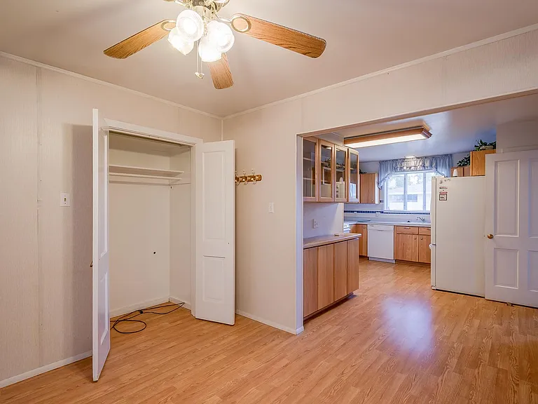 1307 Sage Loop — Photo 28