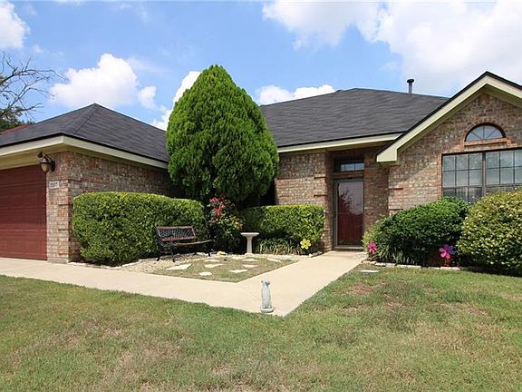 2nd image of 1505 Port Dr