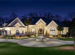 8725 Glasgow Pte, Duluth, GA 30097