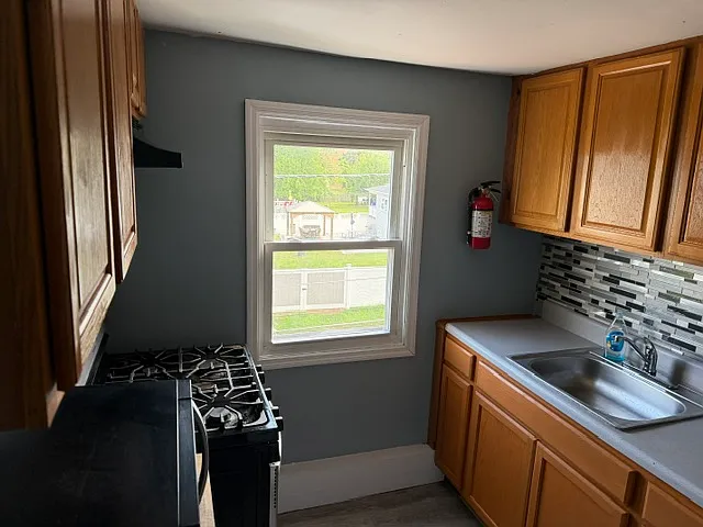 27 Millstone Rd #B — Photo 2