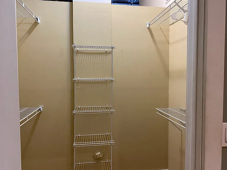 139 E Main St #205 — Photo 16