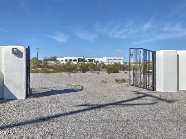 6241 N Panorama Dr, Tucson, AZ 85743