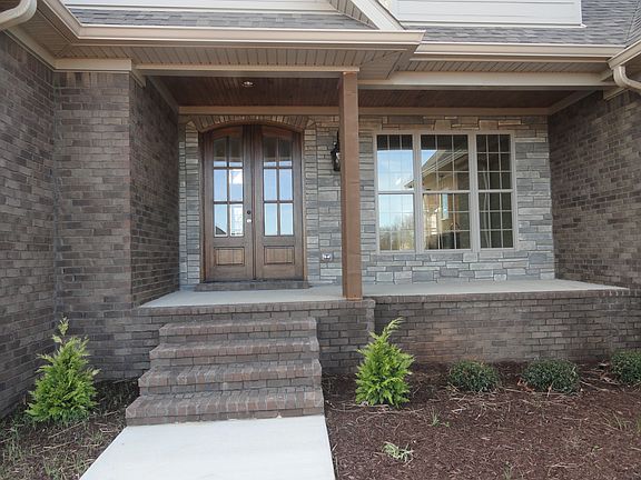 2nd image of 4611 Fairvue Farms Blvd.
