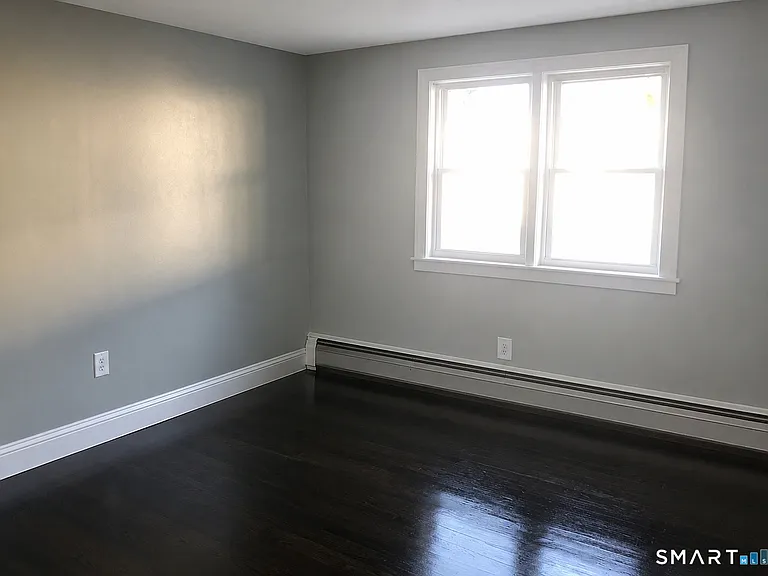 509 Burnside Ave #A9 — Photo 7