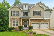 Meadow Woods Dr-0506-001.jpg