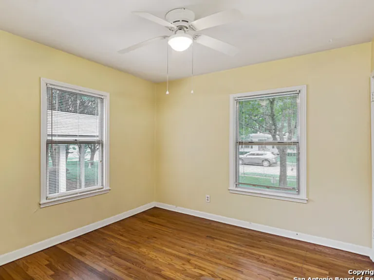 415 N Meadowlane Dr — Photo 7