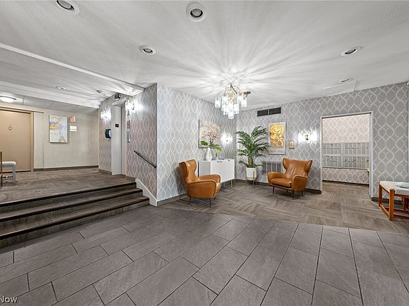 4th image of 3070 Kent Rd APT 312-D