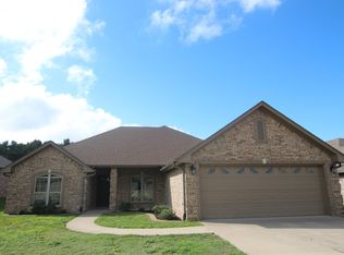 11211 Water Oak Dr, Flint, TX 75762