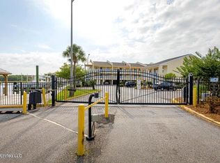 2421 Beachview Dr APT B7, Ocean Springs, MS 39564