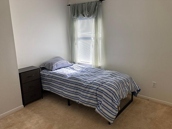 5th image of 15614 Aiken Ln