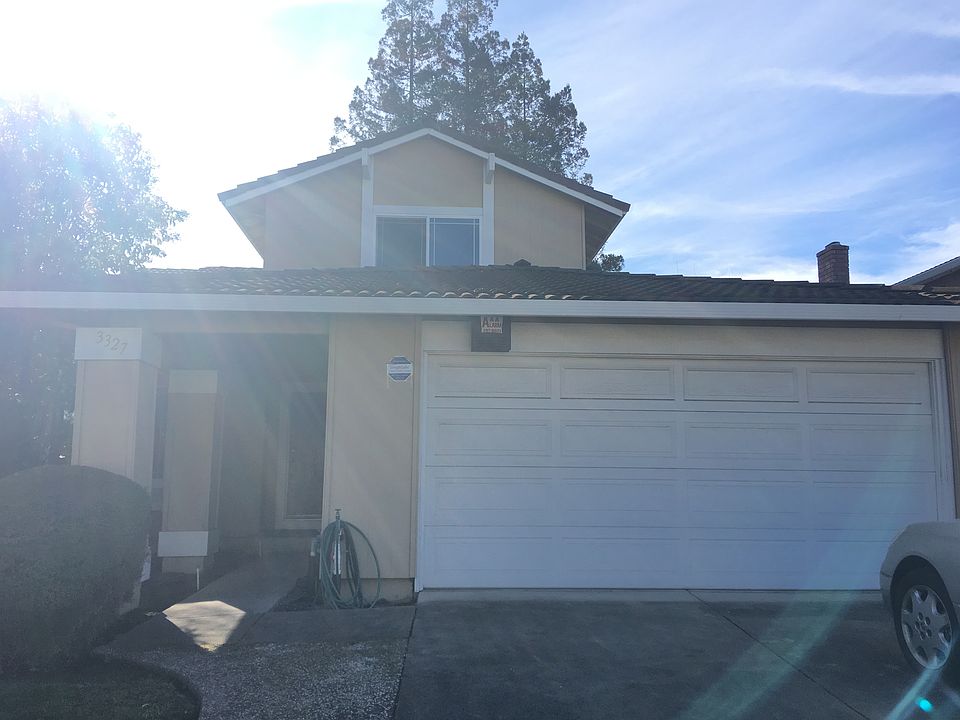 1st image of 3327 Woodside Ln