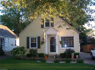 125 Maple Dr, Youngstown, OH 44512