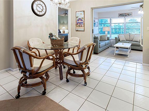 5th image of 416 Circlewood Dr #H-3