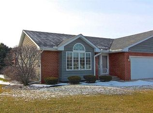 11415 W 95th Pl, Saint John, IN 46373