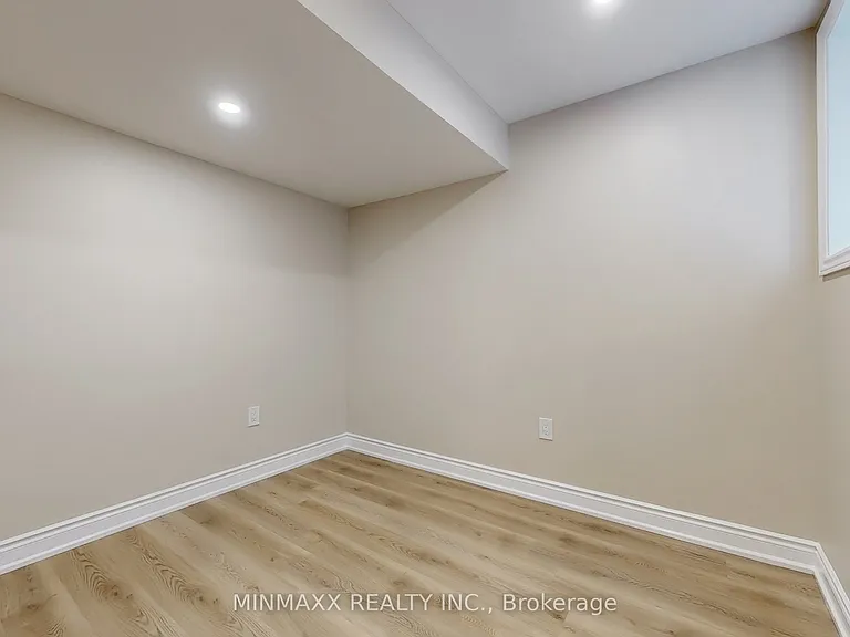 465 Thornborrow Ct — Photo 23