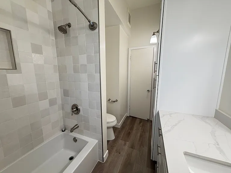 2033 E Garvey Ave N — Photo 15