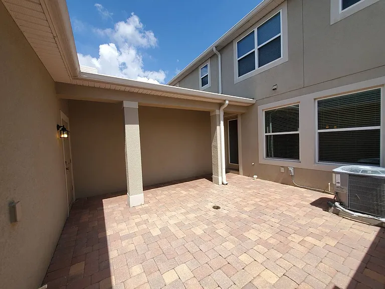 8404 Iron Mountain Trl — Photo 28