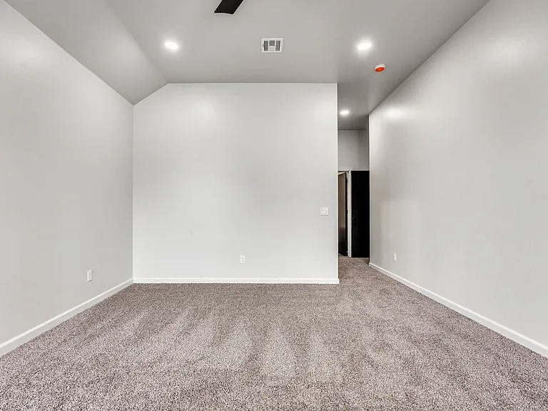 14301 Village Trl — Photo 41