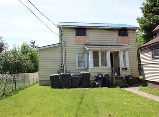 215 Siegrist St, Newark, NY 14513