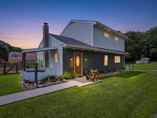 105 Oak St, Jerome, PA 15937