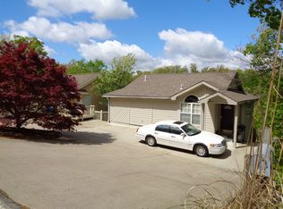 1216 Thrush Rd, Lake Ozark, MO 65049