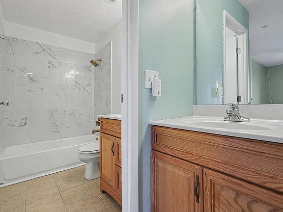 5th image of 107 Winding Way Unit I