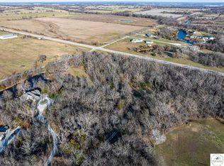 103 NW 3544p Ln, Clinton, MO 64735