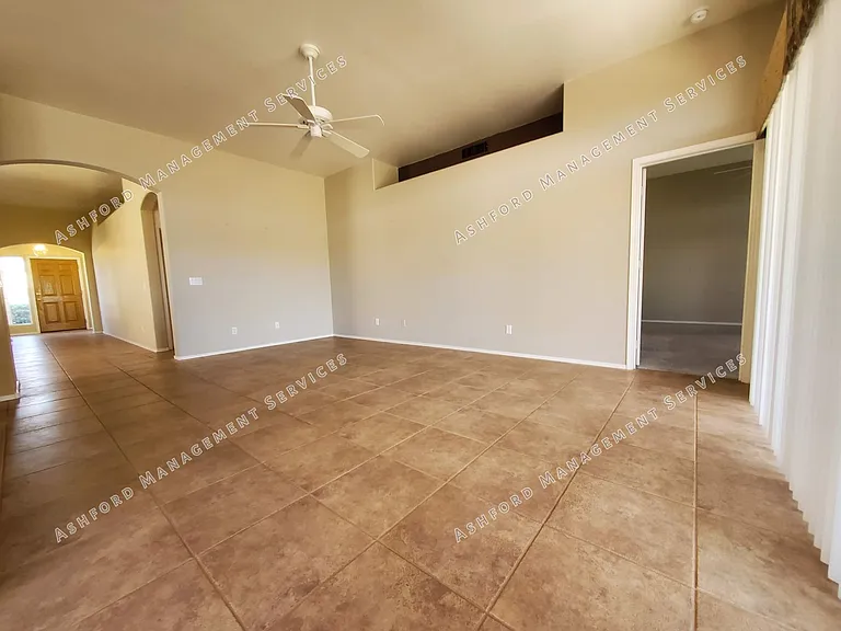 11558 W Tortoise Ct — Photo 7