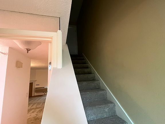 3rd image of 5561 SW Multnomah Blvd